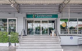 โกลเด้น เจด สุวรรณภูมิ